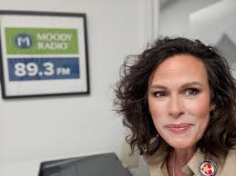 Hey friends! I'm about to go live