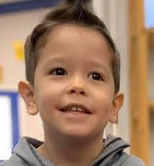 My aunt shared this picture of my great-grandmother, May Seltzer, and my  great-grandfather, Meyer Menaker, taken in NYC. I am so in awe of May's  fashion sense and wanted to share! And