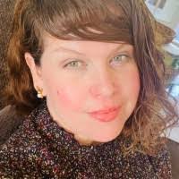 Leslie Reichert's Instagram, Twitter & Facebook