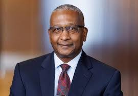 Carlos Fuller's Instagram, Twitter & Facebook