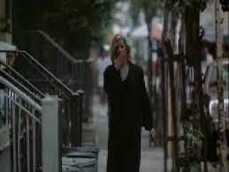 9 semaines ½ (nine ½ weeks) est un film américain réalisé par adrian lyne, sorti en 1986. 9 1 2 Weeks Mickey Rourke Kim Basinger 9 Semaines Et Demi Youtube