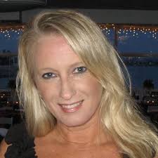 Kim Dettwiller (@kim_dettwiller)