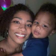 Nurse reunites with 1-year-old son after 7 weeks