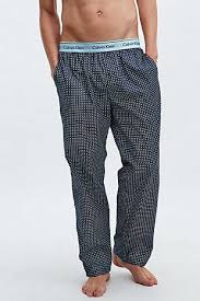 En toile et au volume fluide, ils en explorent toutes les tendances. VaÂªtements Confort Pyjama Sous Vetement Calvin Klein Vetements De Nuit Pour Hommes