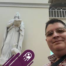 Saw those guys cutting locks off of bikes at BEST BUY... I parked went  towards them they freakin rode off quick.