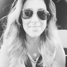 Yvette Rossi's Instagram, Twitter & Facebook