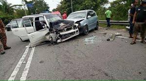 Kemalangan di lebuh raya rawang hari ini, lebuh raya utara selatan libatkan treler dan kereta kira2 5 petang td dari punca kesesakan di sepanjang 9km dari. Kelantan State Kemalangan Maut Melibatkan 2 Buah Kereta Facebook