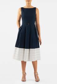 Pin De Serpil Yarali Em Elbise Em 2020 Vestidos Vestido Com Saia Roupas Elegantes