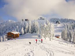 For skiing and snowboarding, there are 13.7 km of note: Fun Ski Trips In Romania Romaniatourstore