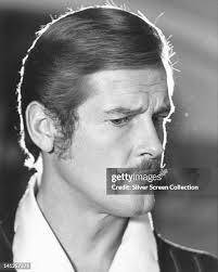 8,190 Roger Head Photos & High Res Pictures