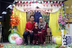 Visi, misi dan motto pejabat daerah / tanah hulu langat adalah untuk : Jamuan Hari Raya Pejabat Daerah Dan Tanah Muallim Bersama Keluarga Pdt Muallim E Tanah Perak