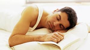 Die arbeitswoche war mal wieder hart und deshalb will er seine reife ehefrau ficken, der typ in diesem video. Ruhender Korper Wandernde Augen Was Passiert Beim Schlafen In Unserem Korper Br Wissen