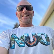 Dustin Eggert's Instagram, Twitter & Facebook