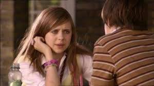 „foloseau diverse tipuri de instrumente ale serviciilor secrete impotriva noastra. Bel Powley 1245584006 3 Serviciile Secrete La Liceu Ralucutzadg