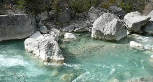 Excursion Dans La Drome Provencale En Camping Car Drome Provencale Roanne Tourisme