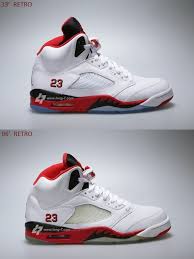 A Visual Comparison Between The 2006 And 2013 Fire Red 5s Saucony Sneaker Sneakers Air Jordan Sneaker