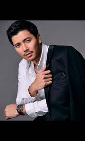 Four days after they announced that they had been engaged on nov 13, popular artistes fattah amin and nur fazura sharifuddin finally wed last night. Fattah Amin Fans Home Facebook