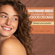 Dra Danielle F. Lobo De Souza/ Cirurgiã-Dentista