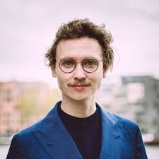 Caleb Osborn's Instagram, Twitter & Facebook