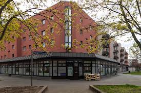 Deutsche wohnen fine now declared invalid by a german court by christoph ritzer (de) and natalia filkina (de) on february 25, 2021 posted in data breach, enforcement there has been a big bang in the data protection world in berlin as the first and most spectacular gdpr fine in germany has just been declared invalid. Deutsche Wohnen Eroffnet Ersten Coworking Space In Berlin Hellersdorf