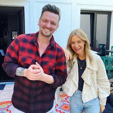 Schon 2019 haben die beiden. Ben Zucker So Ist Die Zusammenarbeit Mit Helene Fischer Promiflash De