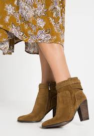 Vince Camuto Sandals Vince Camuto Faythes Ankle Boots