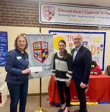 Beginning in September, Mrs. Sarah Svien will be our new 3 year old Pre-K  teacher. Sarah has been at Sacred Heart Catholic School for 19 years,  mainly as our Librarian. Sarah and