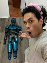 Blue beetle cosplay : r/BlueBeetle