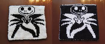 Double Knitting With Motif On Front And Solid On Back How