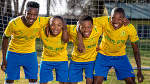 Gefällt 1.089.200 mal · 60.451 personen sprechen darüber. Puma Unveils 2021 22 South African Mamelodi Sundowns Football Club Kit Puma Catch Up