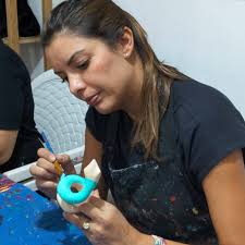 EL ARTE COMO TERAPIA Taller de alebrijes Un espacio de autoconocimiento  para crear, convivir y relajarte Reserva tu lugar Materiales incluidos  $1,000.00 p/p