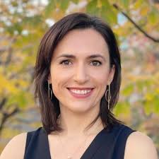 Elira Kuka（@EliraKuka）さん