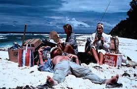 Find the editorial stock photo of amanda donohoe 1985 young actress amanda donohoe, and amanda 23 is to play the lead in the film castaway based on the best selling book by lucy. Bild Von Castaway Die Insel Bild 1 Auf 8 Filmstarts De