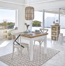 Stehlampe Aus Weissem Metall Und Rattan H126 Antibes Maisons Du Monde