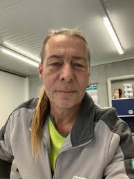 Peter Burkhart (@p.burkhart) • Threads, Say more