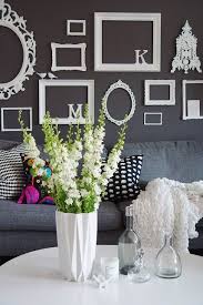 Black And White Photo Frames On Wall Blog Not Found Stylish Interior Design Decor Stylish Interiors