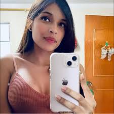 Katherine Jaramillo updated her profile picture.