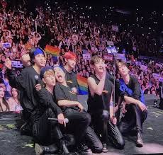 Buu Rt Like On Twitter In 2020 Indie Kids Kids Groups Concert