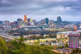 We have reviews of the best places to see in cincinnati. Cincinnati Ohio Usa Stockbild Bild Von Standort Gebaude 103783707