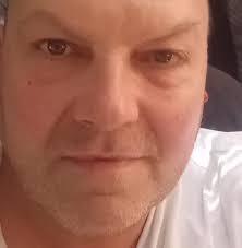 Frank (Robert DeNiro) Dropped Off Outside Umbertos Before Joey Gallo Hit