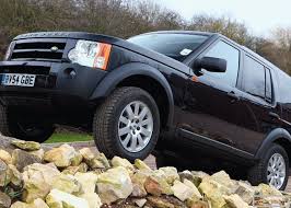 Land rover discovery, sometimes referred to as disco in slang or popular language, is a series of medium to large premium suvs, produced under the land rover marque. Land Rover Discovery 3 Generation Im Sekundarmarkt