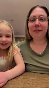 Amber Tull's Instagram, Twitter & Facebook