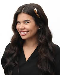 Introducing our beloved✨ Tori ✨ Service 🫡: just shy of 3 years! Roles 🎭:  Hygienist 😷 + Shows us how TikTok works 💁🏻‍♀️ Favorite Color:💓Hot  Pink💗like her personality Fears 🙀: Heights above