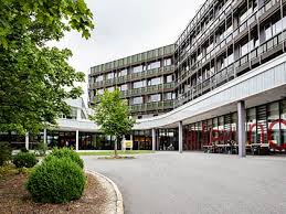 Finden sie schnell einen klinik in simbach am inn und vereinbaren sie ihren termin mit wenigen klicks kostenlos online. Anfahrt Kliniken Am Goldenen Steig Ggmbh