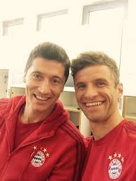 Ein premier league klub hat wohl interesse an robert lewandowski. Robert Lewandowski Frisur Ayayhome