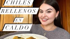 Empanadas de Camaron con Salsa Aguachile