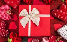 تحميل خلفيات عيد الحب هدية الأحمر هدية مربع البيج الحرير القوس قلوب حمراء 14 فبراير besthqwallpapers com red gift box holiday wallpaper valentines