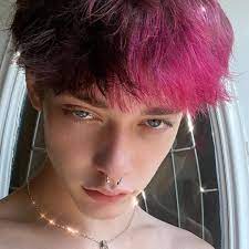 30 Mil Me Gusta 426 Comentarios Satanroman En Instagram My Eye Is A Little Swollen Boys Dyed Hair Split Dyed Hair Split Hair Dye
