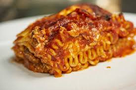 Le lasagne sono uno dei piatti più conosciuti della cucina italiana, un classico che non passa mai di moda. La Ricetta Perfetta Della Lasagna Napoletana E Con La Pasta Secca
