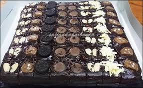 (untuk ukuran acuan tin 4 segi 8 x 8 inci). Kitchen Mak Tok Sajian Dapur Bonda Chocolate Brownies Dengan Almond Flakes Dan Chocolate Chip